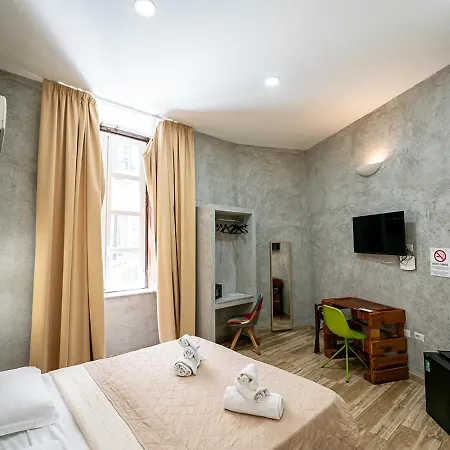 בית הארחה Greros Boutique H Angioino, By Clapa Group Dislocate Hospitality נאפולי