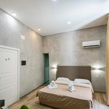 בית הארחה Greros Boutique H Angioino, By Clapa Group Dislocate Hospitality